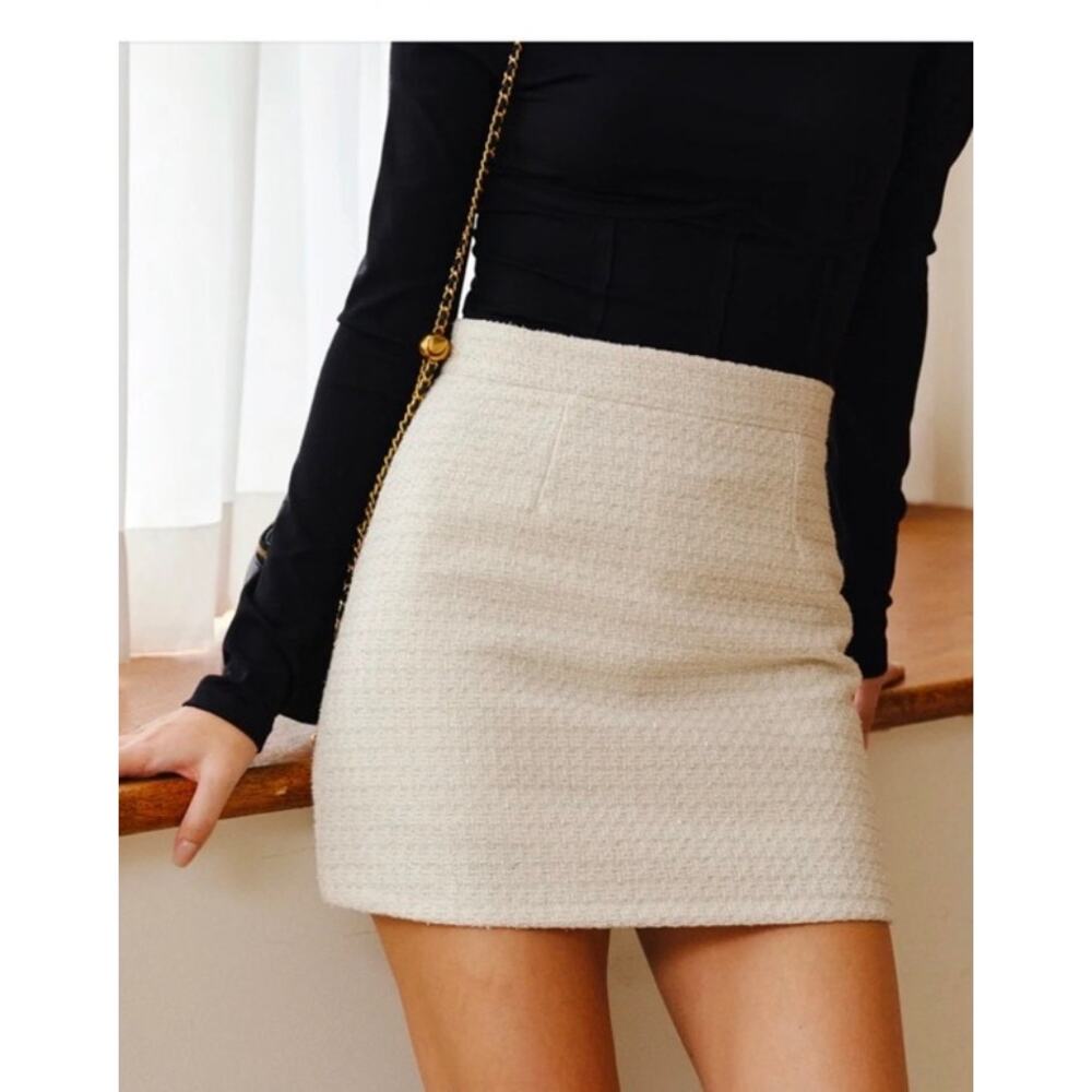 Commense Mini Skirt Women’s Size Extra Small NEW Tweed Cream Silver A-Line NWOT